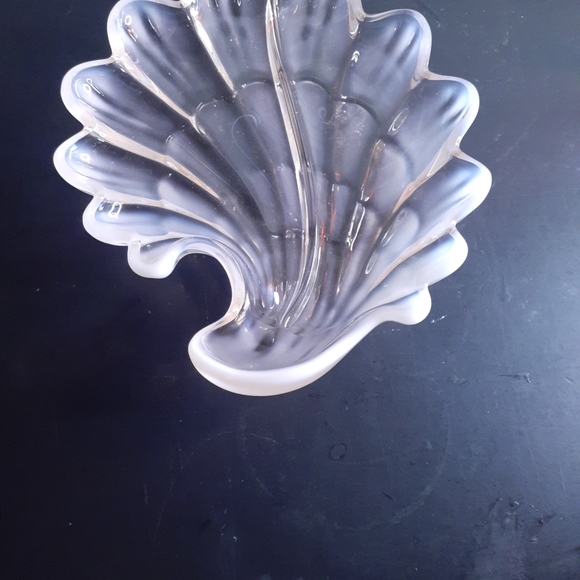 EXQUSITE VTG Duncan Miller Sanibel Pink Opalescent 8" Shell Scalloped Plate. - Picture 2 of 7